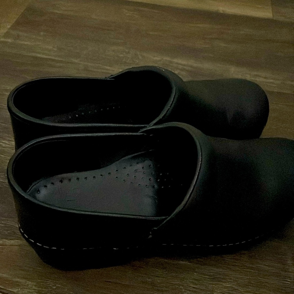 All black Dansko size 39